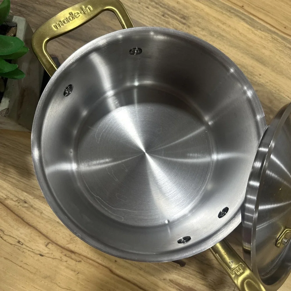 Made-In Cookware Italy 4 qt Stainless Saucepan Gold Handle W/Lid NEW